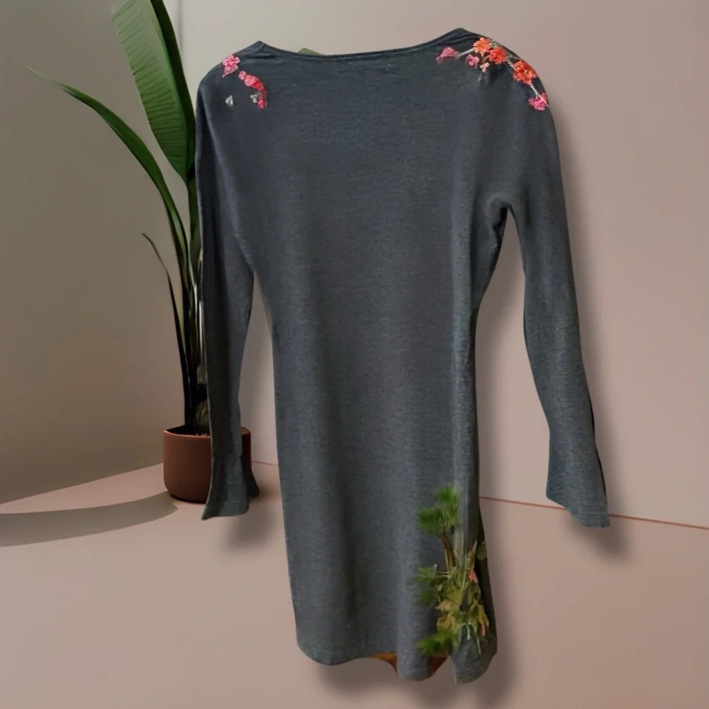 Johnny Was Gray Dress with Red and Pink Floral Embroidery Size: M - Picture 5 of 8